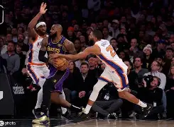 乐鱼体育官网-2014年228热火对尼克斯高清